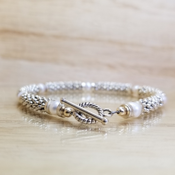 Beaded Pearl & Silver Gemstone Toggle Bracelet by Vicky Beeds - Picture 6 of 14